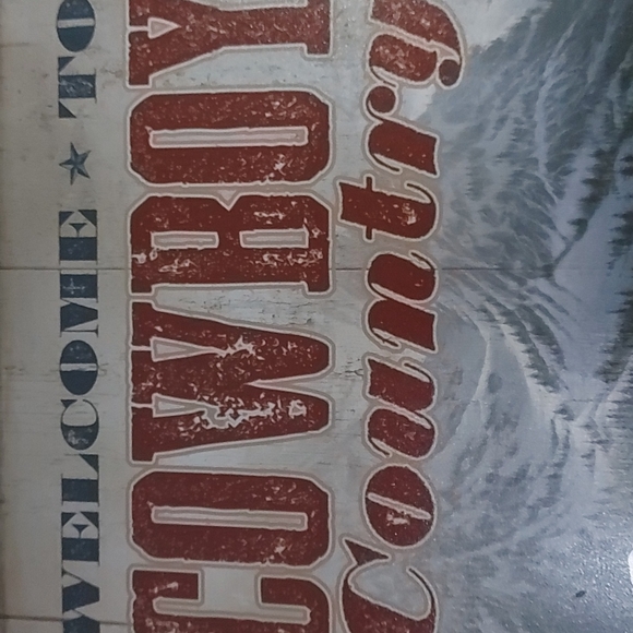 'Welcome to Cowboy Country' Tin Sign - Picture 4 of 4